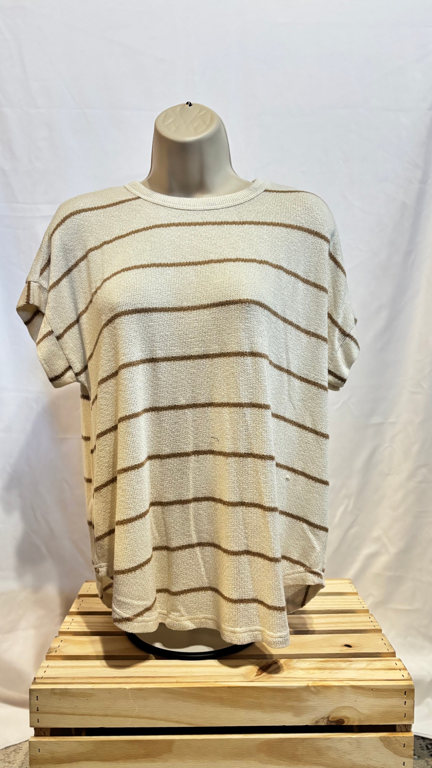 Cream/Tan Knit Top